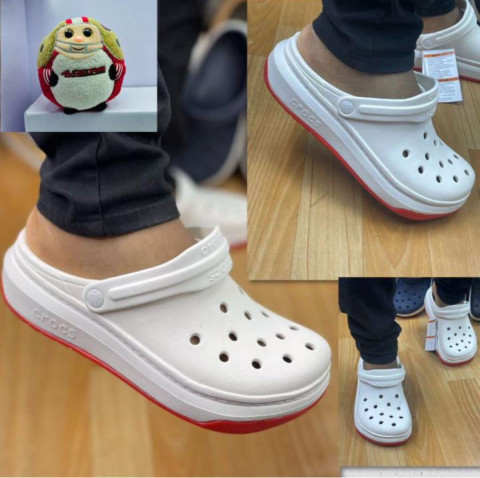 UNISEX CROCS